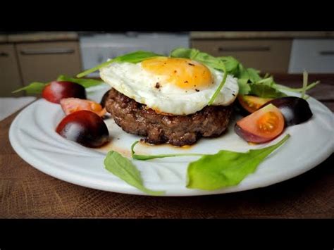 Сочный БИФШТЕКС с яйцом из рубленой Говядины. - YouTube