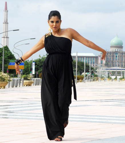TeluguMovieClub Ramya Latest Hot Photos