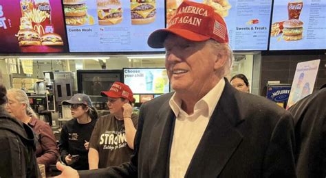 Trump Disses And Mocks Fast Food Workers In His Latest Attack On