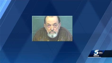 76-year-old Oklahoma man arrested after exposing himself to 5-year-old