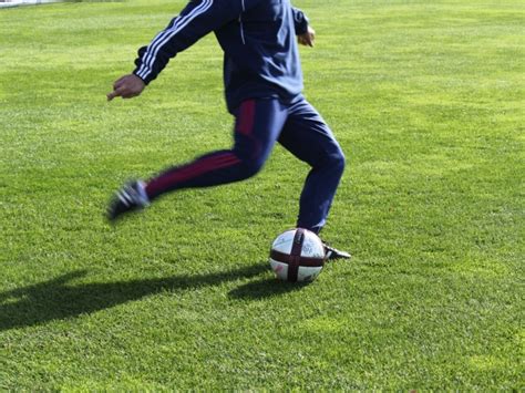 Rh Ne Le Match De Foot Amateur Se Termine En Grosse Bagarre