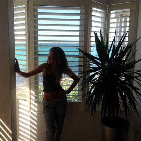 Hot Sexy Bella Ferinac Bikini Pics