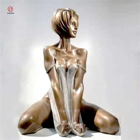 Shop Our Life Size Nude Female Bronze Sculpture For Sale