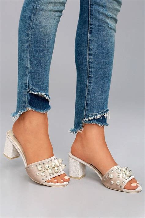 Sabrina Nude Pearl Velvet Mules | Силиконовая обувь, Джинсы, Джинсовые ...