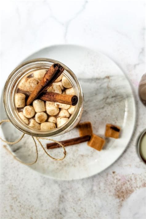 Snickerdoodle Hot Chocolate Mason Jar Recipe