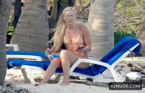 Lindsey Vonn Sexy Shows Off Her Hot Figure On The Beach In Tulum Aznude