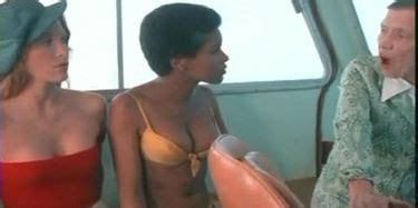 Jeannie Bell Bikini Scene In Policewomen TNAFlix Porn Videos