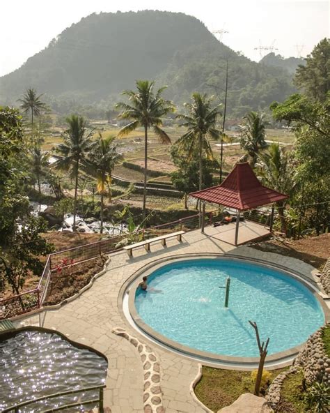 Curug Kiara Danu Majalengka Lokasi Foto Dan Harga Tiket Wisata Milenial