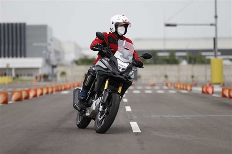 Test Ride Honda CB150X Bikin Pengin Touring