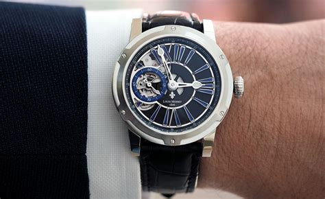 Metropolis A Neo Classical Twist On The Louis Moinet Tradition