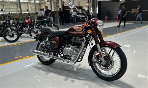 Motor Listrik Royal Enfield Hadir Blackxperience