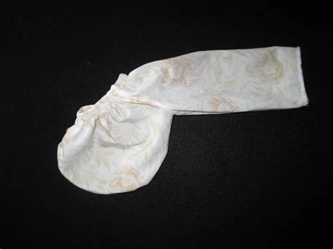 Gay Mens Thong Flowers Sexy Men Lingerie Soft Penis Sheath Bag Hot Sale Gay Men Underwear