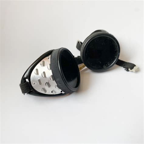 Vintage Welding Safety Glasses 1970 Metal Plastic Frame, Dark Black