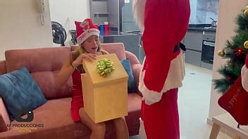 Papa Noel Le Da Su Enorme Polla Y Su Rica Leche A Chica Latina Como Regalo De Navidad Xvideos
