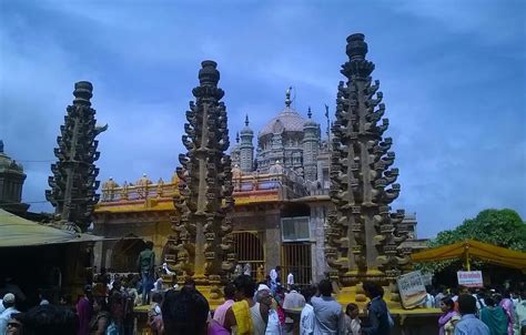 Khandoba Temple Jejuri: History | Significance | Details | FAQs | by ...