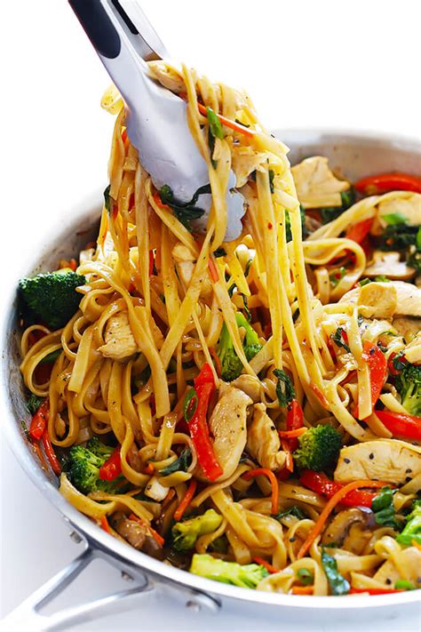 30 MINUTE SESAME CHICKEN NOODLE STIR FRY Royale Recipes