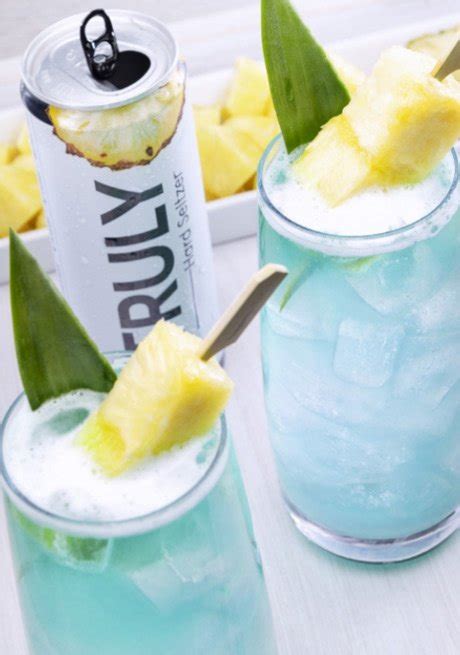 Truly Spiked Seltzer Cocktails You Must Try This Summer!