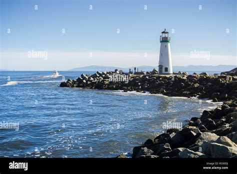 Santa Cruz Breakwater Lighthouse, Walton Lighthouse at the Santa Cruz ...