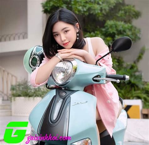 Qu Nh Kool Hot Girl Di N Vi N G Y Th Ng Nh V I G Ng M T P V Th N H Nh B C L A