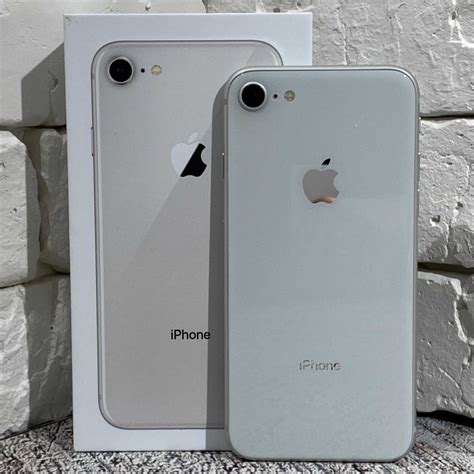 Купить Used Apple iPhone iPhone 8 64Gb Silver б/у, бывший в ...