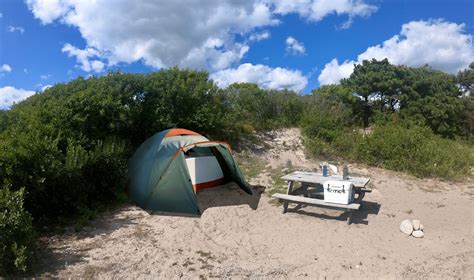 27 Best Beach Camping Spots in the US (And How to Prepare)