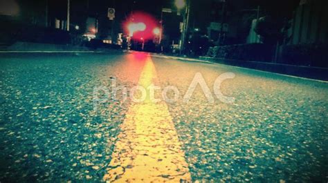 夜の道路 No 5134763｜写真素材なら「写真ac」無料（フリー）ダウンロードok