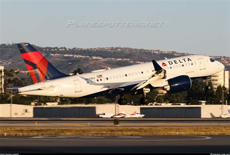 N133DU Delta Air Lines Airbus A220 100 BD 500 1A10 Photo By Subing27