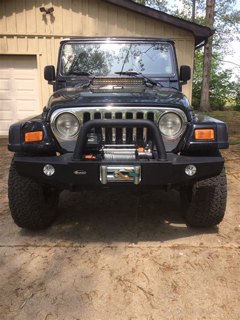 Quadratec Winch Ready Bull Bar Front Bumpers For 97 06 Jeep Wrangler Tj And Unlimited Quadratec