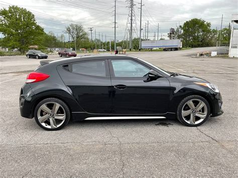 2013 Hyundai Veloster 3dr Cpe Auto Turbo W Black Int