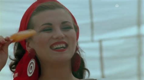 Miranda la scena censurata del film con Serena Grandi è davvero hot