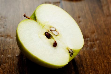 Qué pasa en el cuerpo si se consume una manzana todos los días