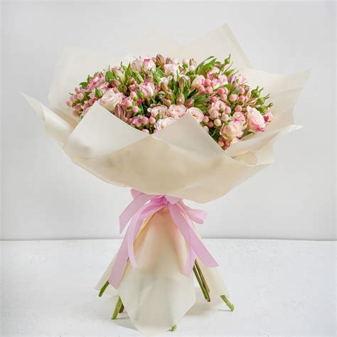 Fast delivery Baby Rose Apricot Flower Bouquet with Beautiful Pink ...