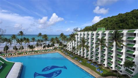 Le Meridien Phuket Beach Resort | Wedding venues in Phuket | Hitchbird