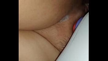 ESPOSA EN EL VIBRADOR BROMA DELICIOSA Y CON EL NEGÃO SE RODA EN EL COÑO XVIDEOS