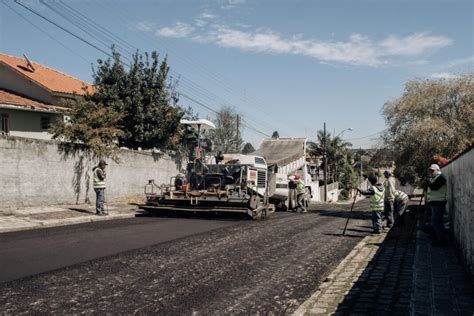 Obras de recape asfáltico melhoram mobilidade em ruas da região central