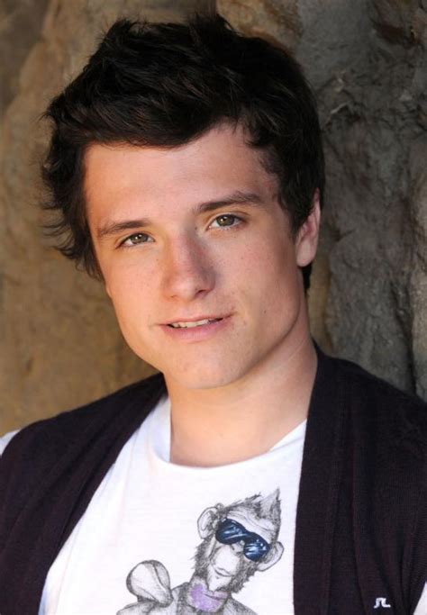 Josh Hutcherson Profile Biodata Updates And Latest Pictures