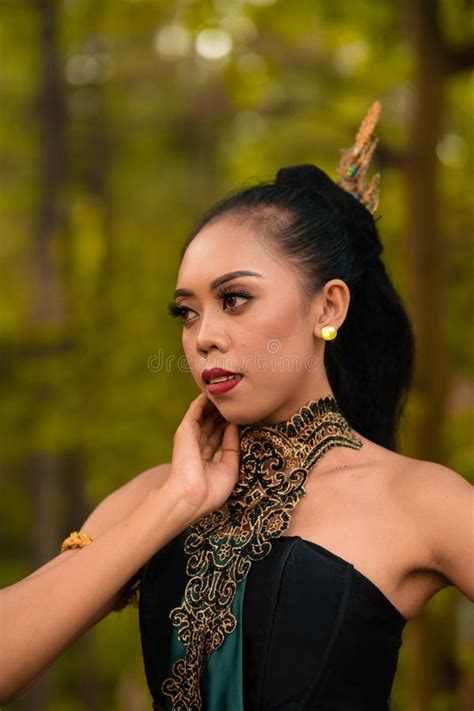 Sexy Naked Indonesian Artist Girl Stock Photos Free Royalty Free