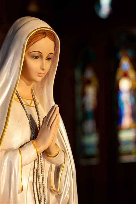 Virgem Santa Maria - Imagens de Santos Católicos