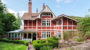 Casa de Sex Education está à venda