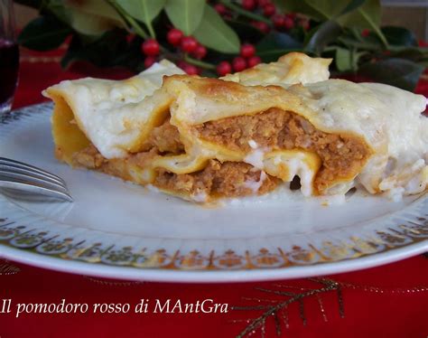 Il Pomodoro Rosso Di Mantgra Cannelloni Ripieni Di Carne E Funghi