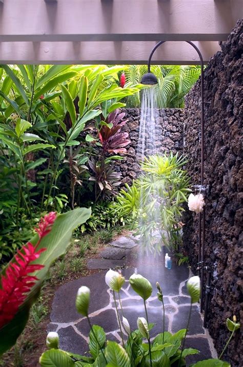 The shower for the garden - Solar, like waterfall and with privacy ...