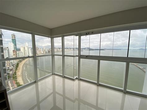 Apartamento Andar Alto Semi Mobiliado Frente E Vista Mar Localizado