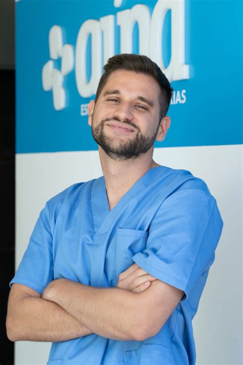 Gian Marco Spadoni Auna Especialistas Veterinarias