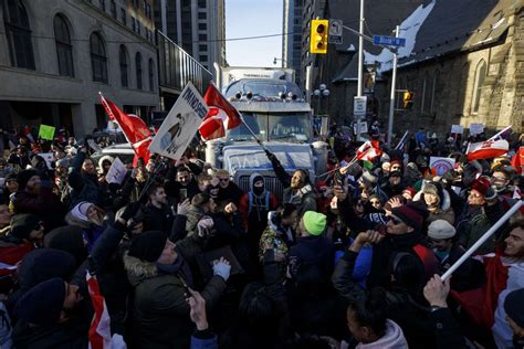 Canadá Ottawa se declara en estado de emergencia por protestas