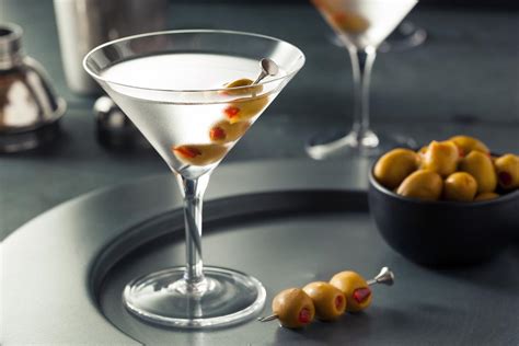 James Bond Vodka Martini Shaken Not Stirred Recipe | Bryont Blog