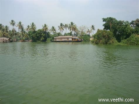 Alappuzha Backwaters | Veethi