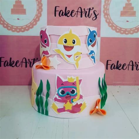 Bolo Fake Baby Shark Rosa 2 Andares Elo7 Produtos Especiais