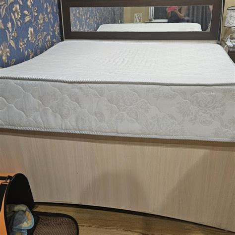 Кровать 160 на 200, с тумбой и матрасом комплект – купить в Ставрополе ...