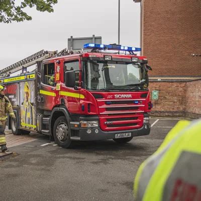Warning after parked cars block fire engine - NFRS