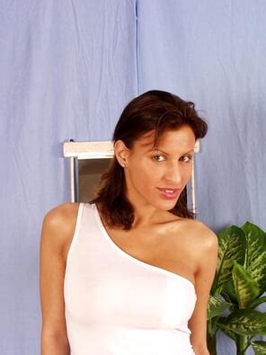 Veronica Vanoza Big Pussy Dildo Porn Pic